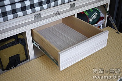 VW 福斯 CADDY 2.0 Maxi 4motion 露營用車中床組規劃分享