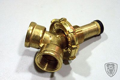 GDLI 金太龍戶外型瓦斯熱水器 (儲熱式淋浴器)
